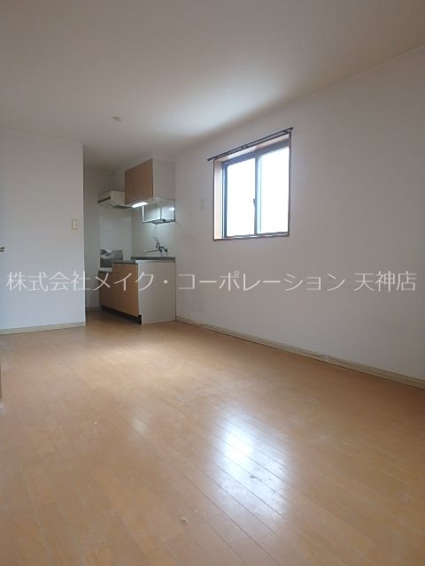 アリエス天神南 リビング