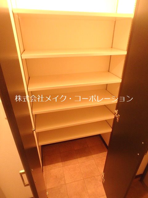 玄関 プリモソルジェンテ その他8