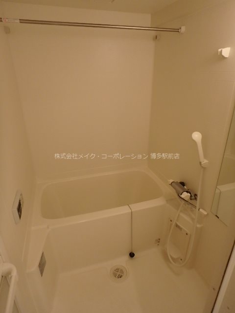 プレスタイル博多EAST 風呂画像