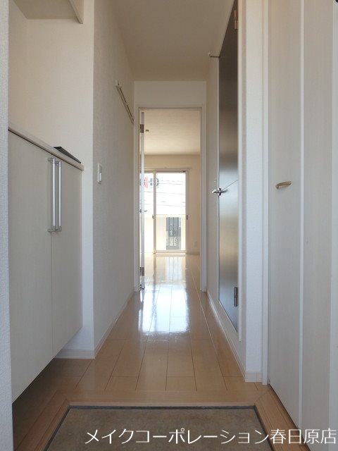 ロワ・ドミールⅡ 玄関