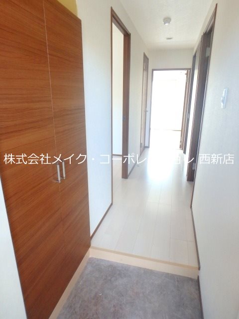 コートサンクレア 玄関