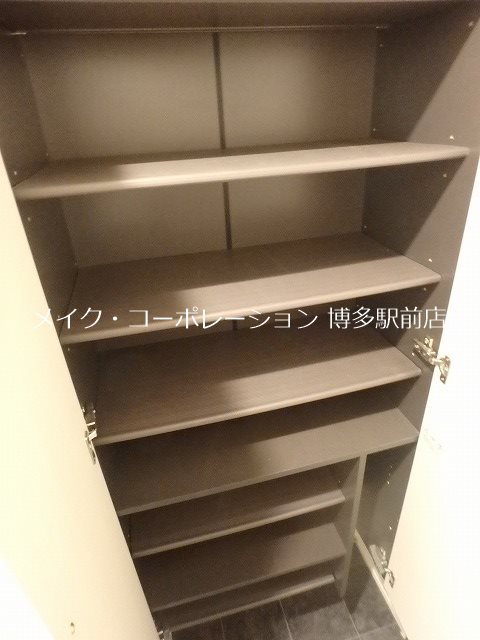 D-room空港南 玄関