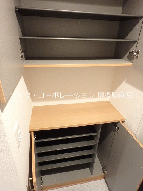 玄関 パークヴィラ博多 玄関