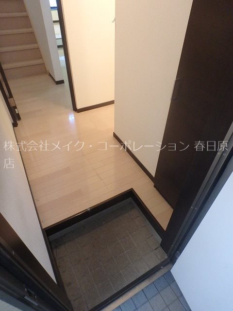 写真は同型タイプ ポラリス光丘Ⅱ 玄関