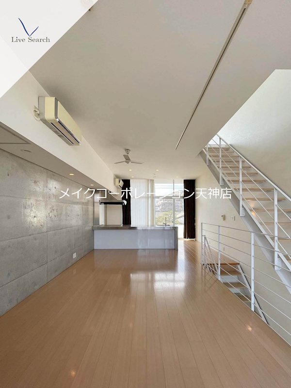 タテスリー地行 リビング