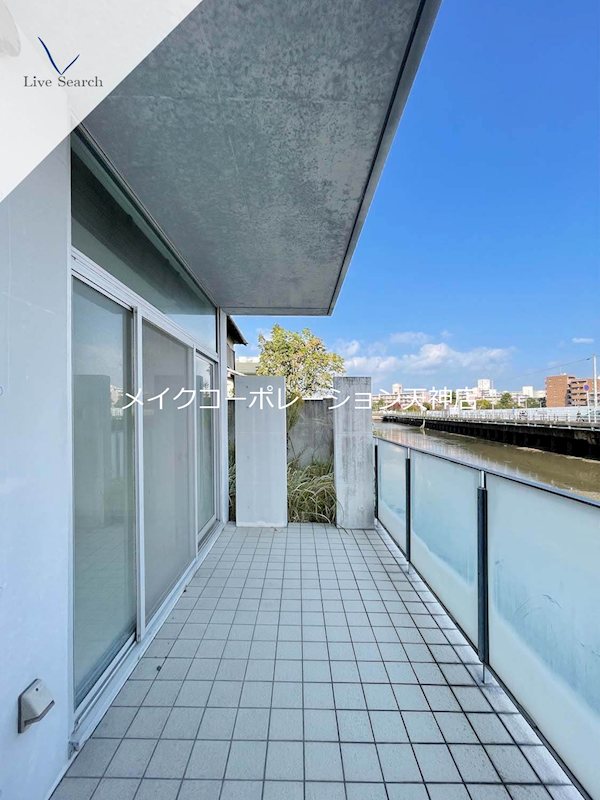 タテスリー地行 ベランダ