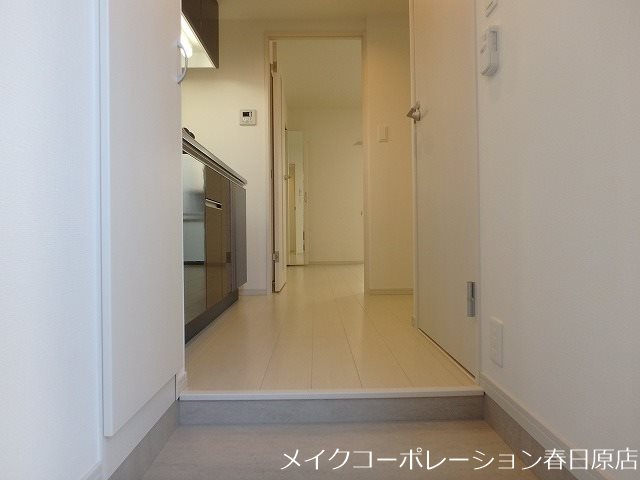 リブリ・岡本Ⅱ 玄関