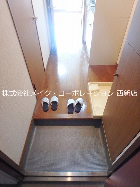 ボナージュ室見～ネット無料～ 玄関