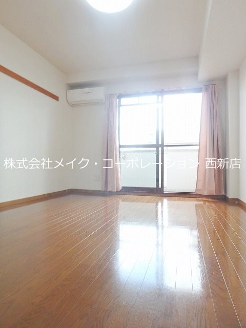 ボナージュ室見～ネット無料～ リビング