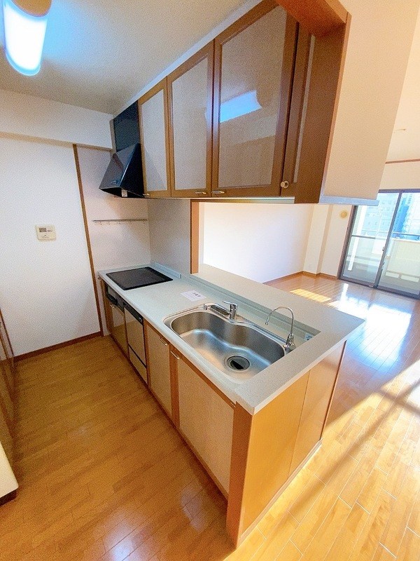 コモダスパッソ天神 キッチン