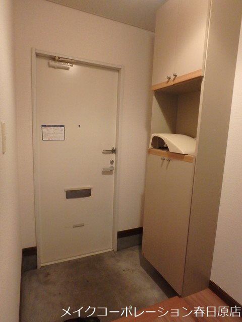 フレグランスリバティーA棟 玄関