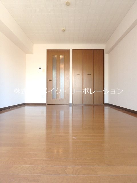 昭代タカモクビル リビング