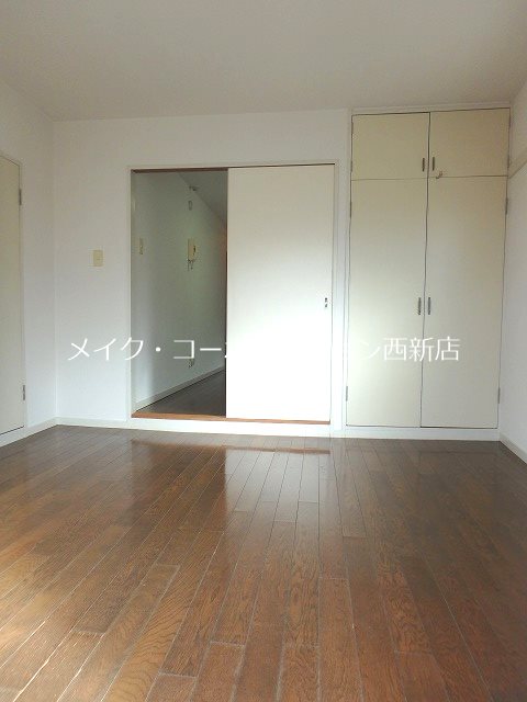 ウエルス西新 ベッドルーム