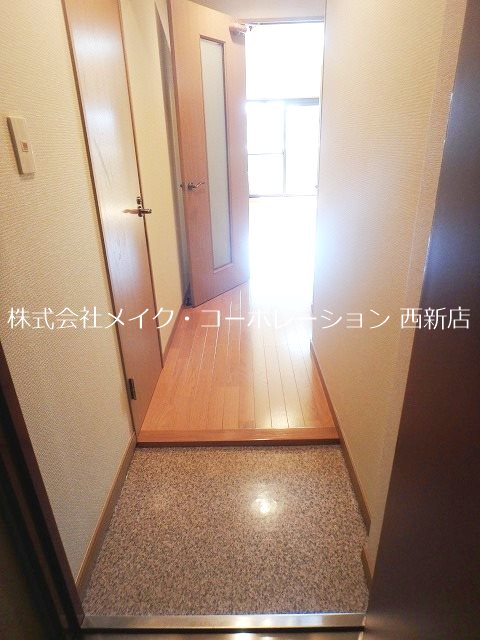 グレイスフルマンション愛宕 玄関