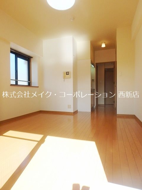 グレイスフルマンション愛宕 リビング