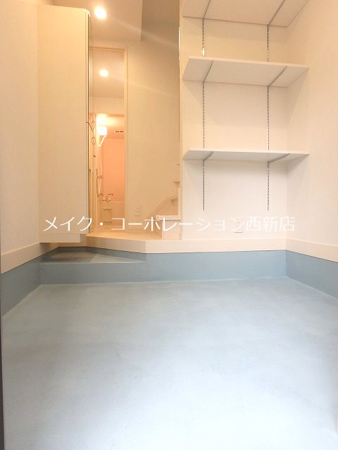 玄関 クワトロ・ヴィラ姪浜南~ネット無料~ 玄関
