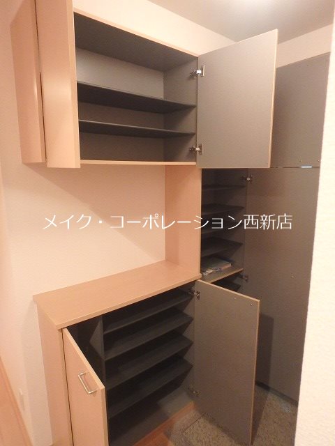 サンク西新Ｂ棟～駐車場無料～ その他8