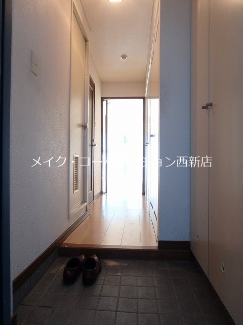 玄関 ベルメゾン百道 玄関