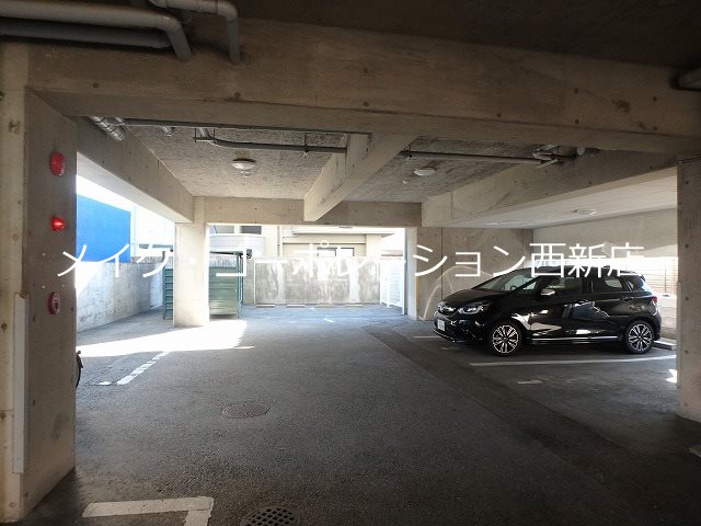 駐車場 ベルメゾン百道 その他11