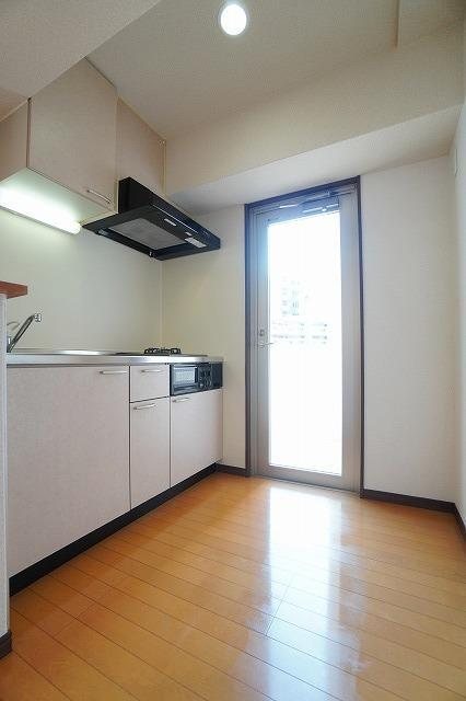 DSタワー平尾駅前レジデンス キッチン