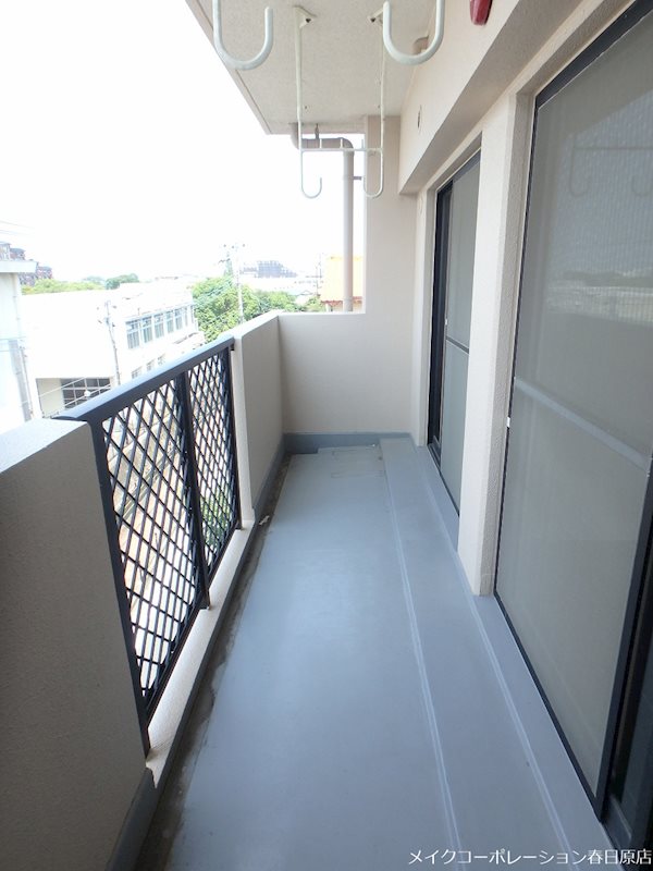 写真は同型タイプ サンコーポ弥生 ベランダ