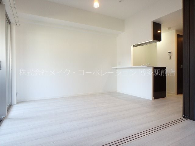 アクタス天神スクエア リビング