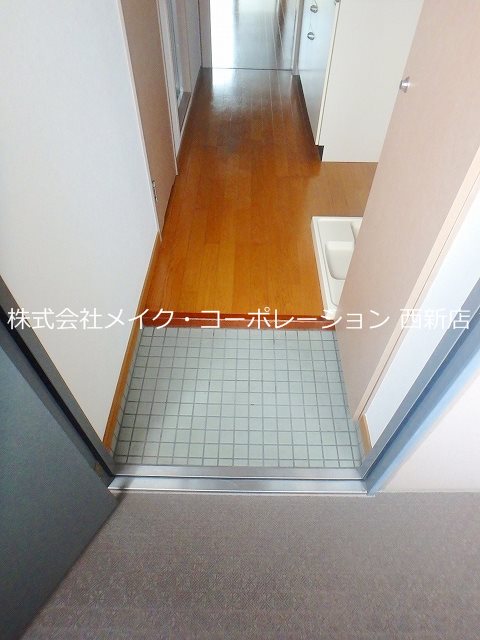 Majestic Life室見 玄関