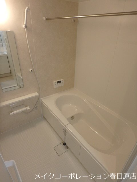 写真は同型タイプ プレシボヌール弥永 風呂画像