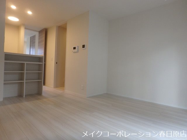 プレシボヌール弥永 リビング