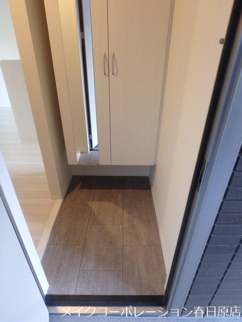 玄関 プレシボヌール弥永 玄関