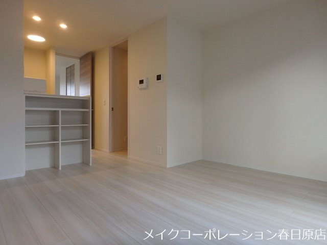 リビング プレシボヌール弥永 リビング