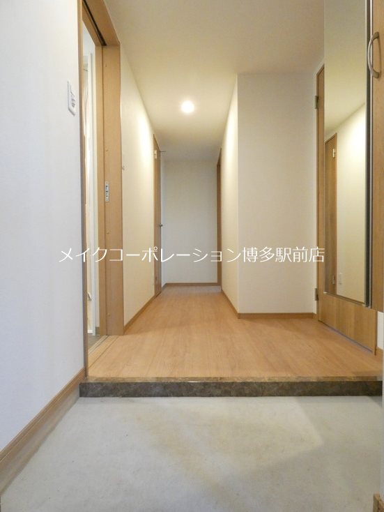 TOWAⅡ 玄関