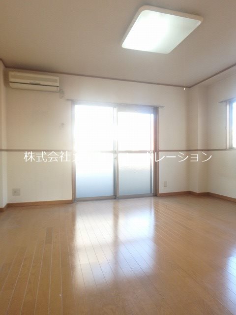 メゾンドルシエール リビング