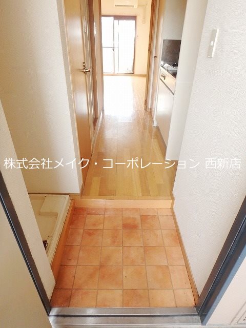 ビエント今川 玄関