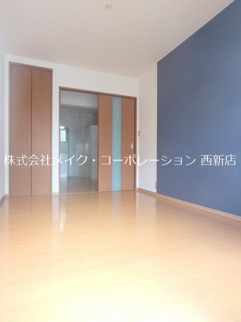 三愛室見駅前マンション ベッドルーム