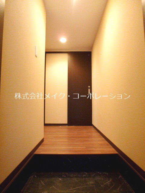 ビータス賀茂参番館～ネット無料～ 玄関