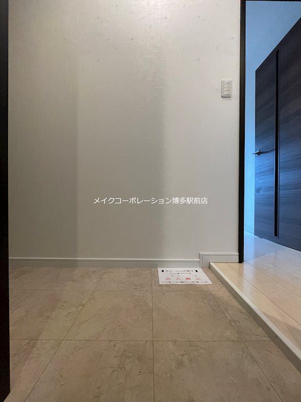オーク博多 玄関