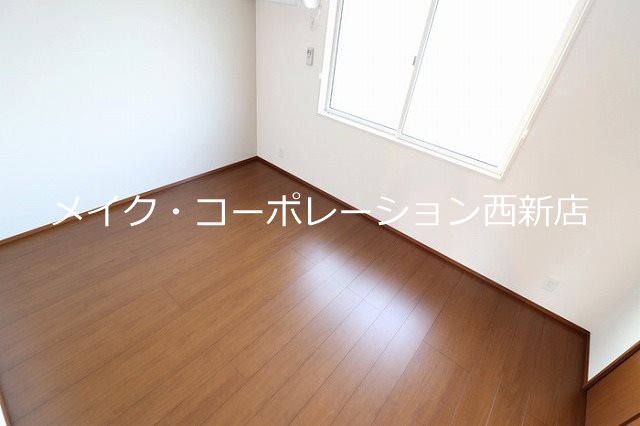 コンフォール城南A棟 ベッドルーム