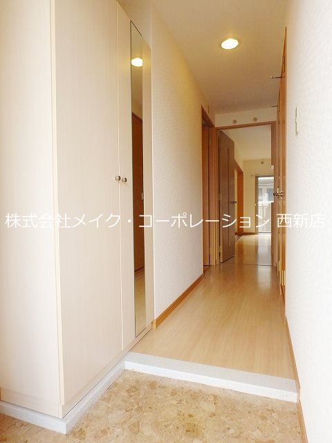 レジデンス　ソレイユ 玄関