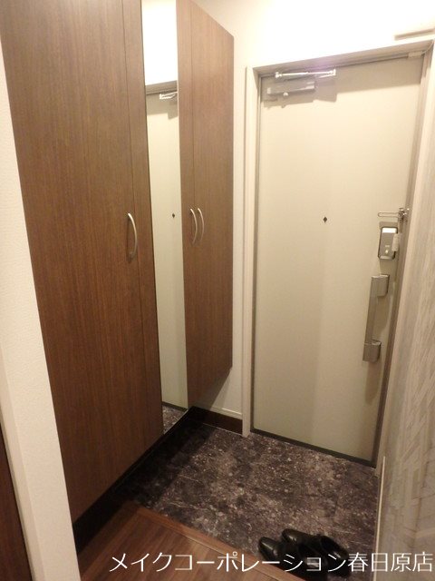 クレストヴェール清水 玄関
