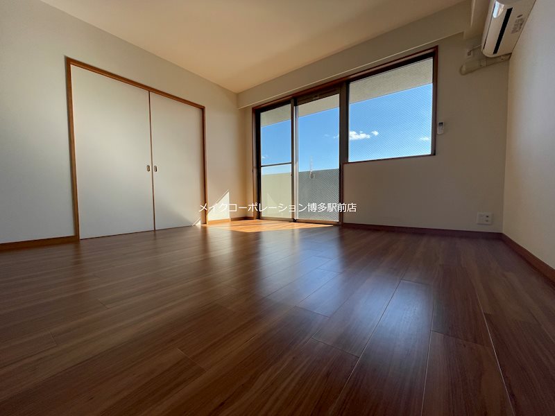 リーベスト竹下駅前 リビング