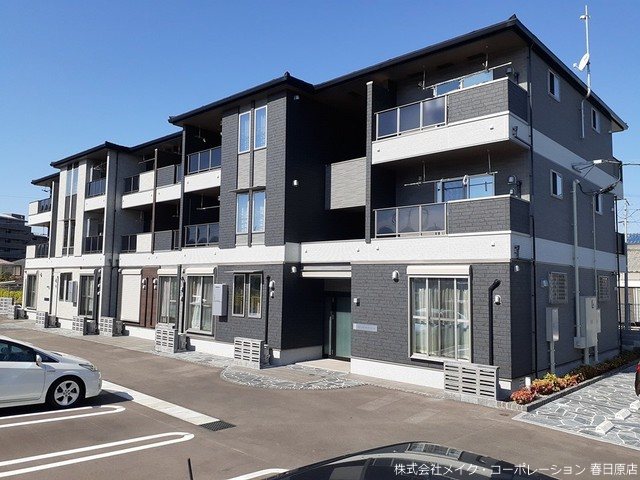 ボヌール エトワール 301号室 外観