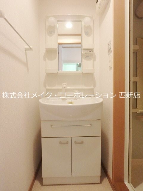 洗面所 カーサ飯倉 その他3