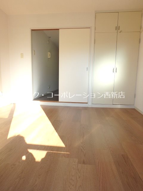 ウエルス西新 ベッドルーム