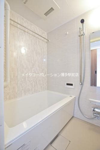 同施工シリーズ ベルカンパーニュ 風呂画像