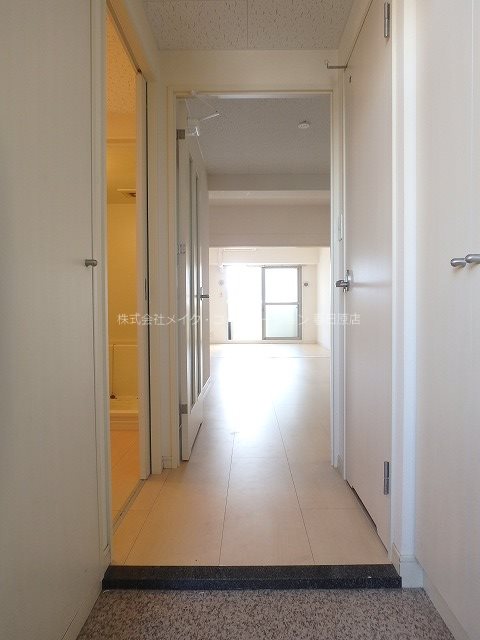 写真は同型タイプ グローリア・ミオ・大野城 玄関