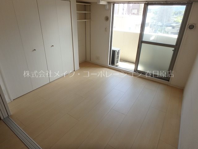 写真は同型タイプ グローリア・ミオ・大野城 ベッドルーム