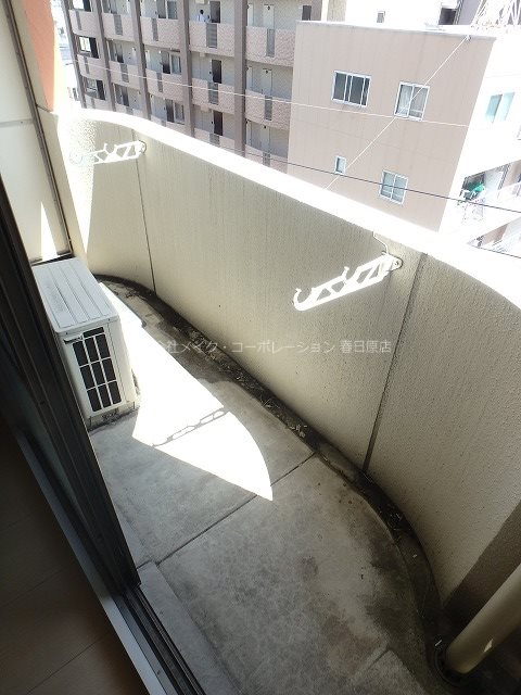 写真は同型タイプ グローリア・ミオ・大野城 ベランダ