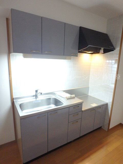 写真は同型タイプ サンコーポ須玖 キッチン