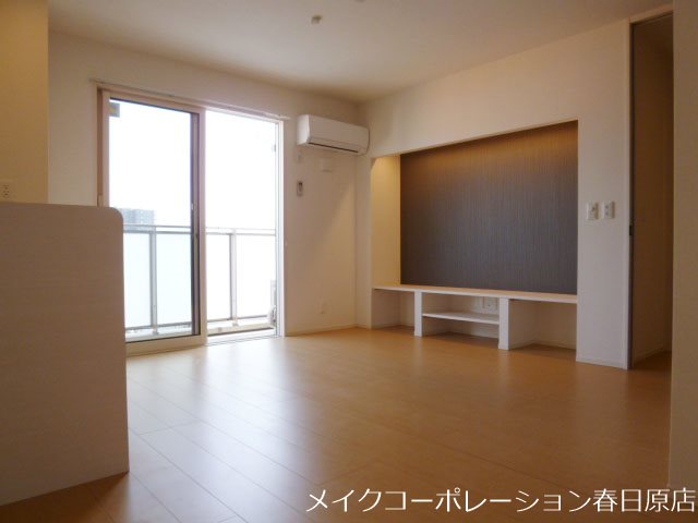 写真は同型タイプ ジョアセジュール博多南2号館 リビング